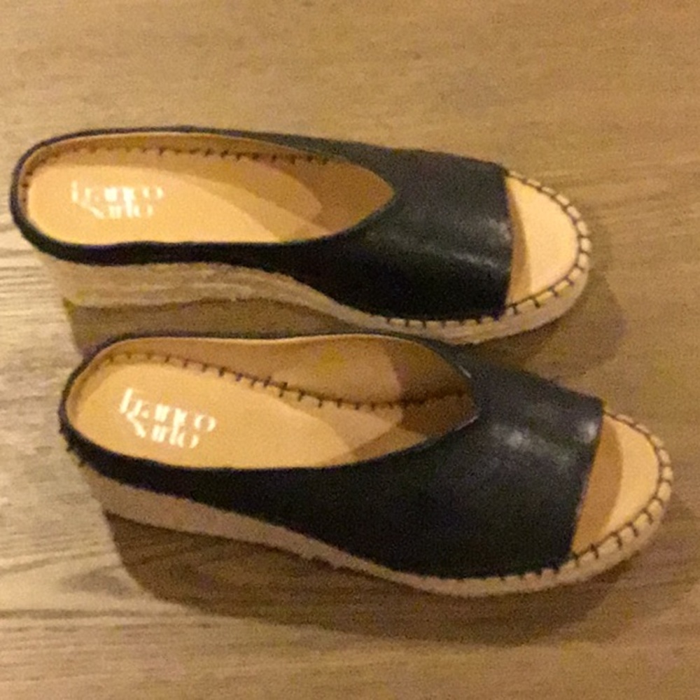 FRANCO SARTO SANDALS